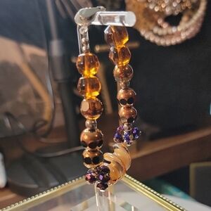 Elegant Beaded Bracelet in Brown and Purple